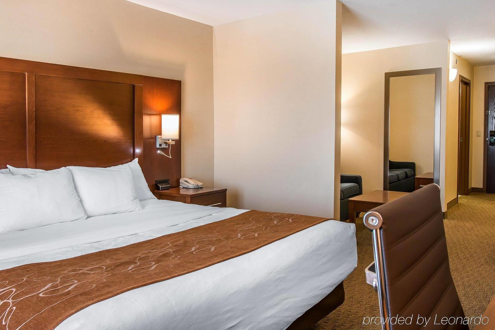Comfort Suites Wixom Exteriér fotografie